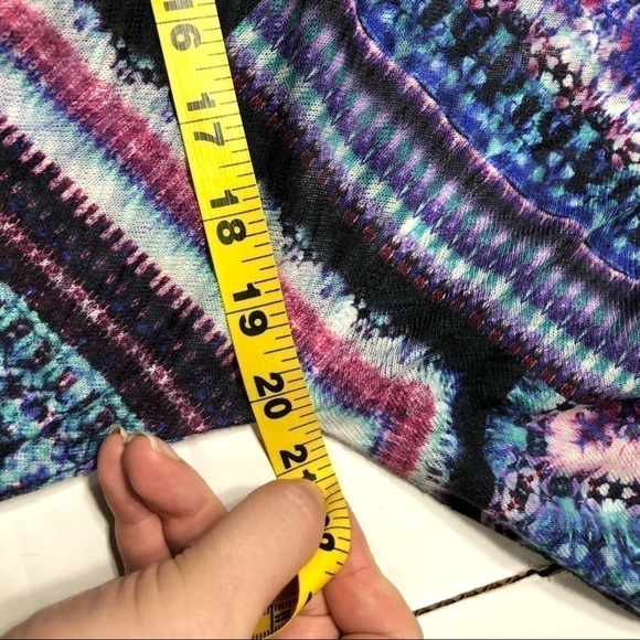 Nally & Millie Geometric Print Tunic Large Purple - Picture 8 of 8